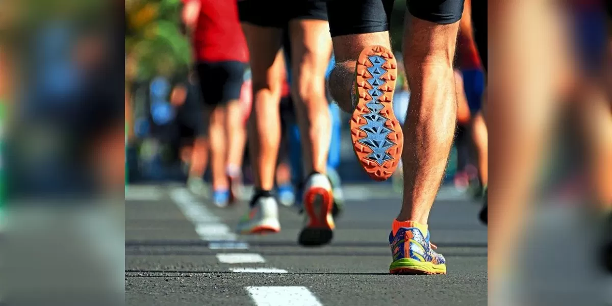 Ilustrasi Rhabdomyolysis bisa menyerang pelari marathon dan memicu kerusakan ginjal. (Pinterest @comparadicto)