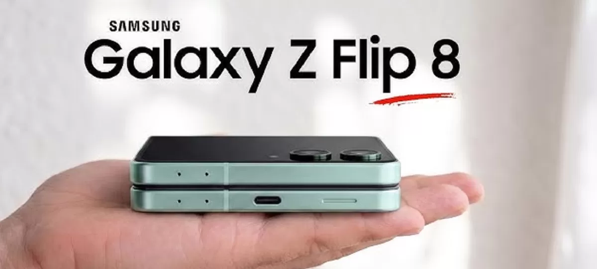 Samsung Galaxy Z Flip8 ( YouTube Talks Tech Newz )