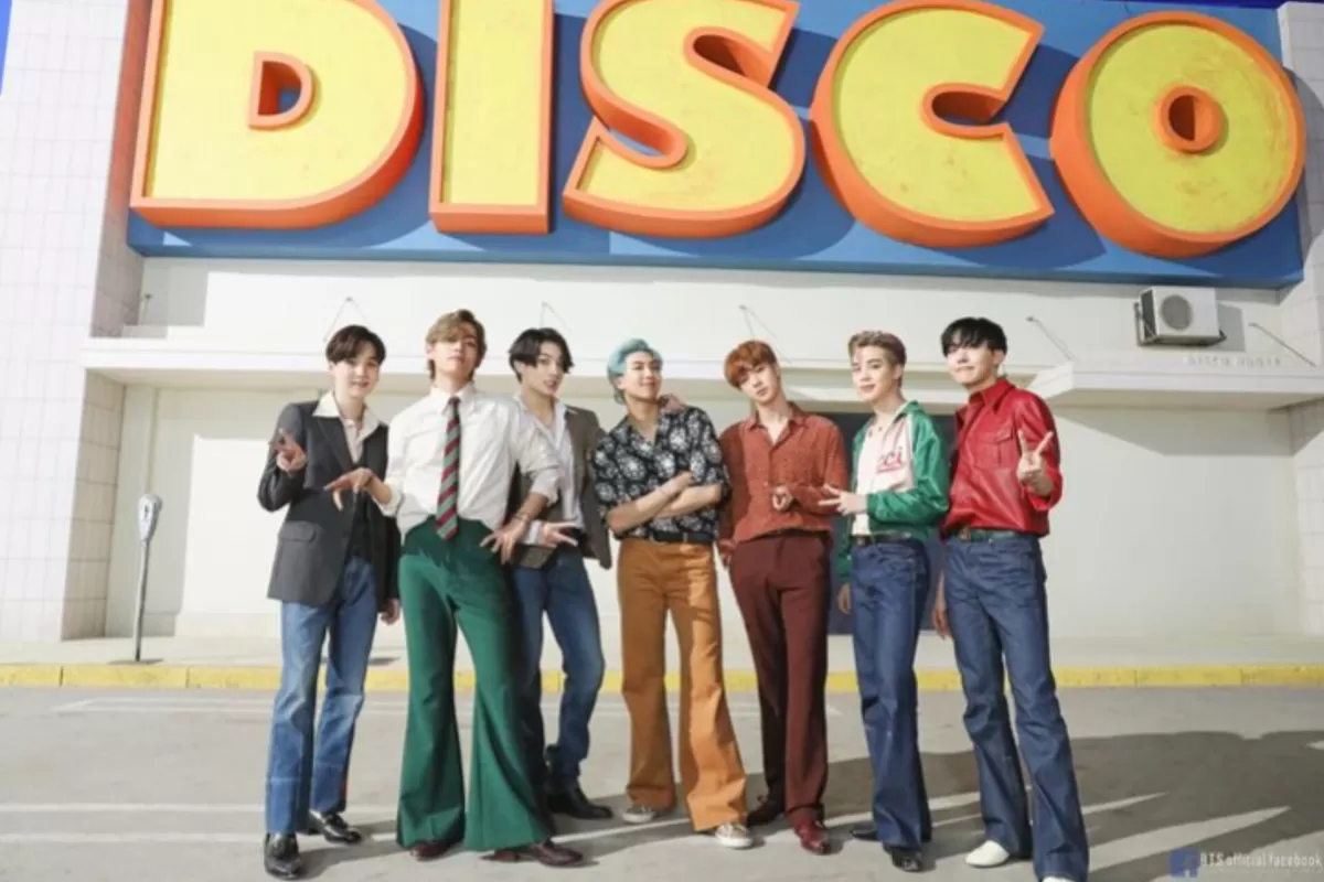 BTS (BIGHIT MUSIC)