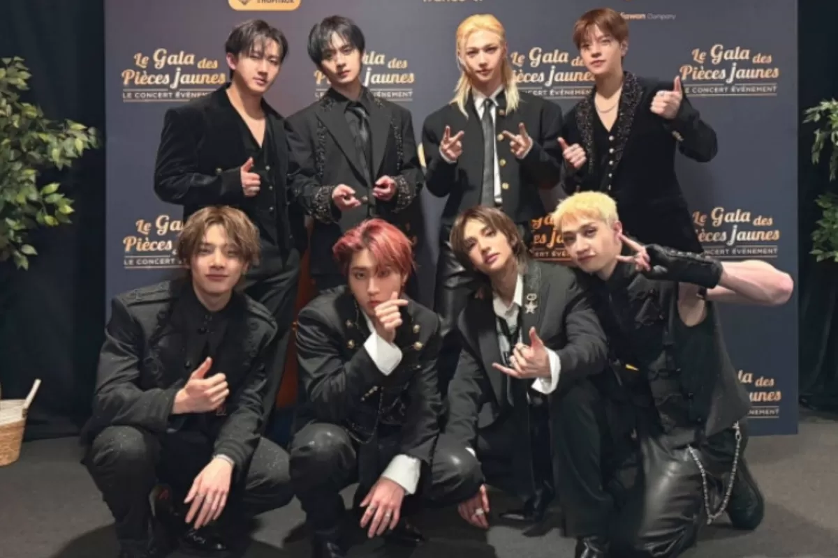 Stray Kids Menghadiri Konser Amal yang Diselenggarakan Oleh Ibu Negara Prancis (JYP Entertainment)
