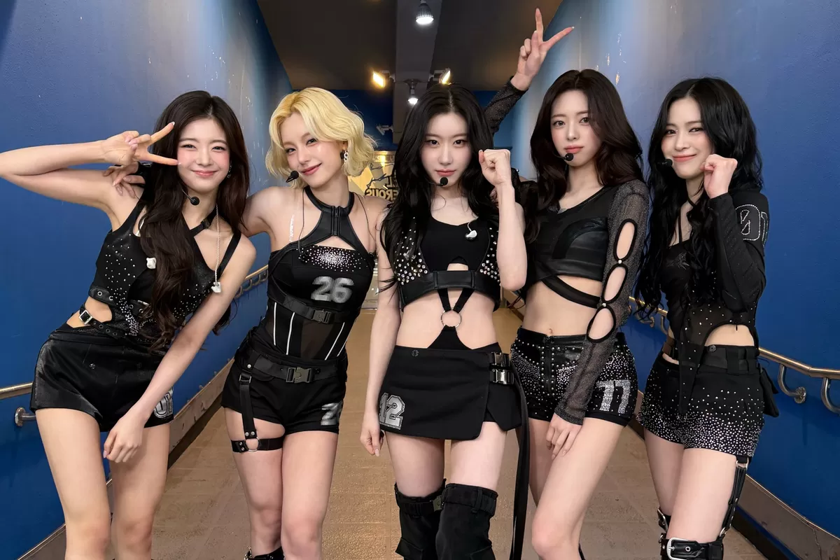 ITZY Mengundang Anak-anak dan Remaja Kurang Mampu Untuk Menghadiri Konser 'TUNNEL VISION' di Seoul (JYP Entertainment)