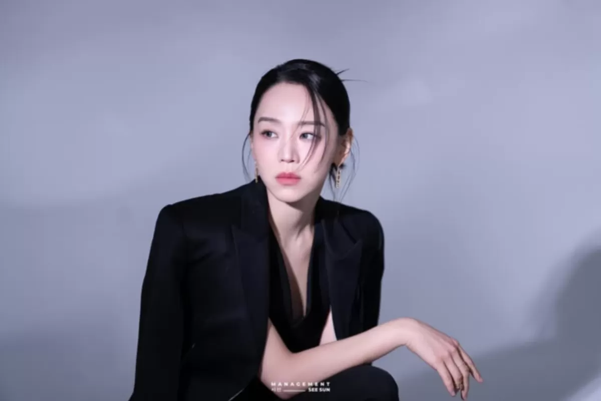 Penonton Bingung, Shin Hyesun Ungkap Juga Bingung dengan Karakter yang Ia Perankan Drama 'The Art of Sarah'