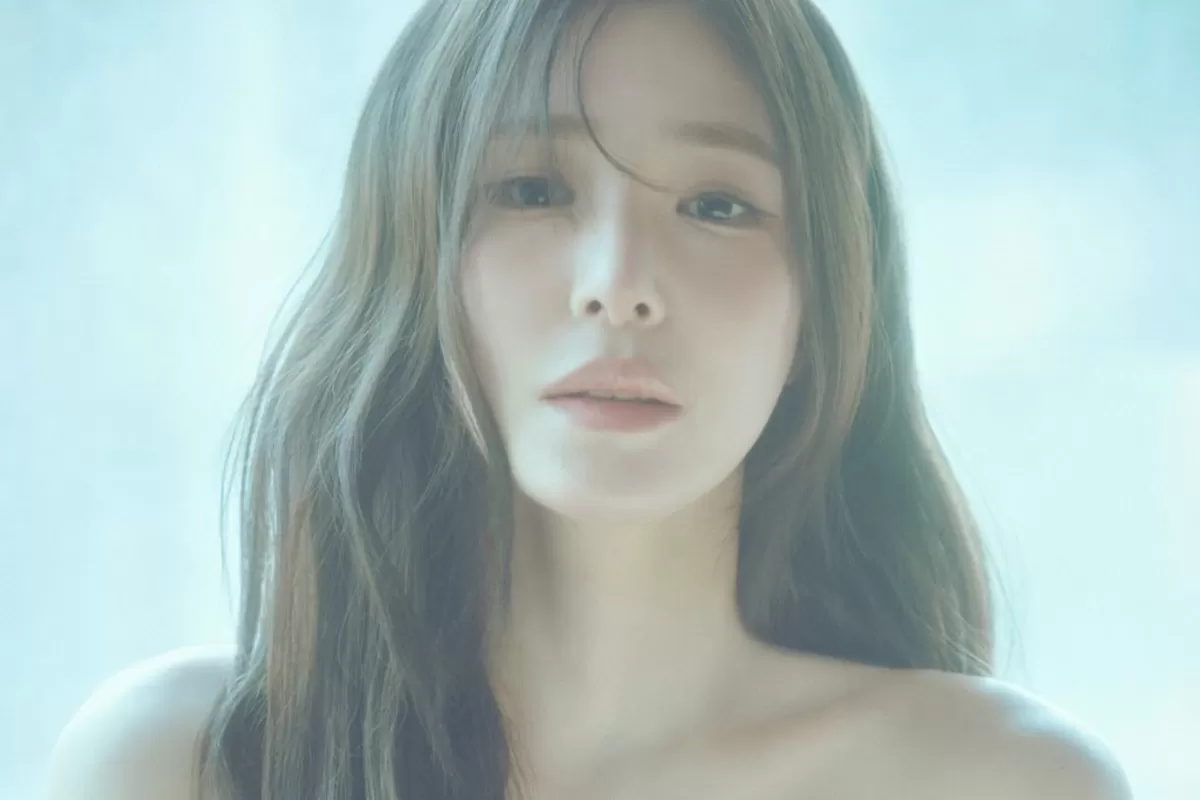 Tiffany Young Tandatangani Kontrak dengan PMG Korea