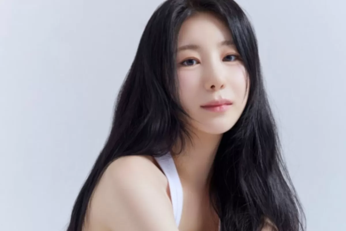Lee Chaeyeon Akan Comeback Pada Akhir Bulan April
