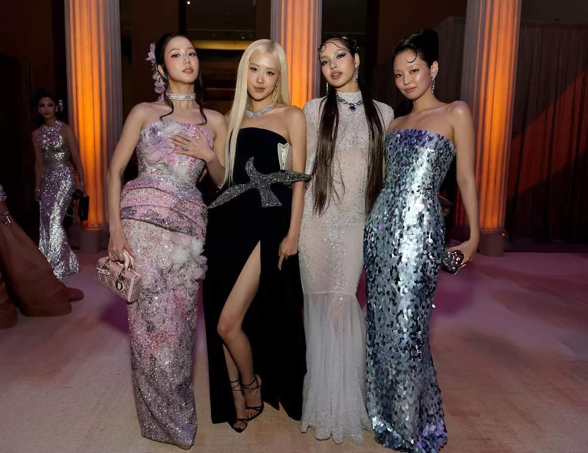 BLACKPINK Pancarkan Aura Mereka Dalam Met Gala 2026 (Credit photo to the right owner)