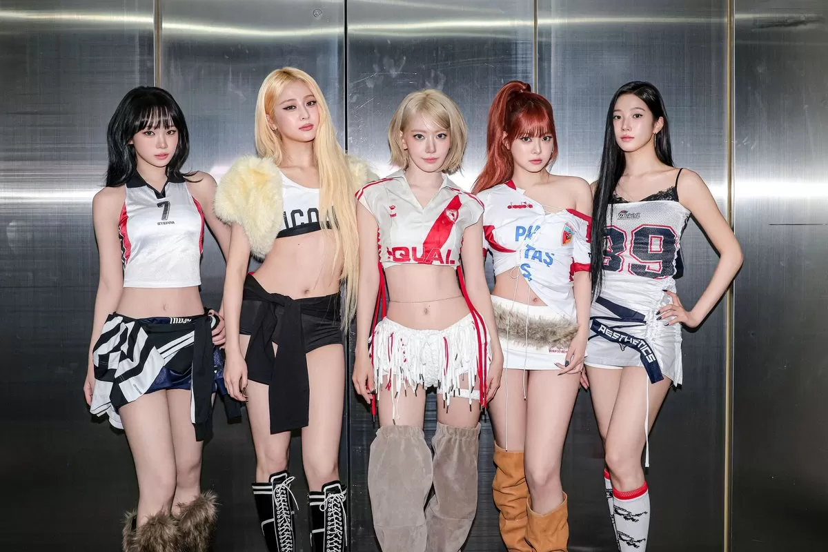 LE SSERAFIM Menjual Habis Seluruh Tiket Konser Tur Dunia 'PUREFLOW' di Incheon (Source Music)