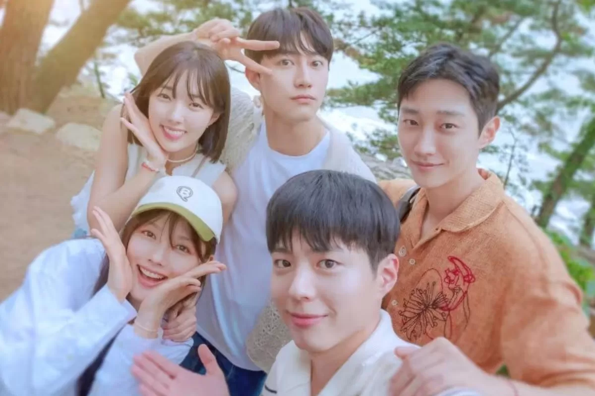 Para Pemeran "Love In The Moonlight" Akan Berkumpul Kembali untuk Variety Show Rayakan Anniversary 10 Tahun