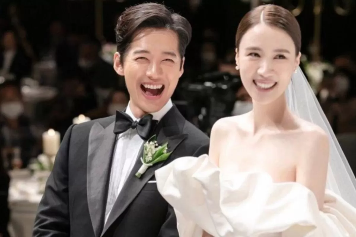 Namkoong Min dan Jin Ah Reum Siap Menyambut Anak Pertamanya