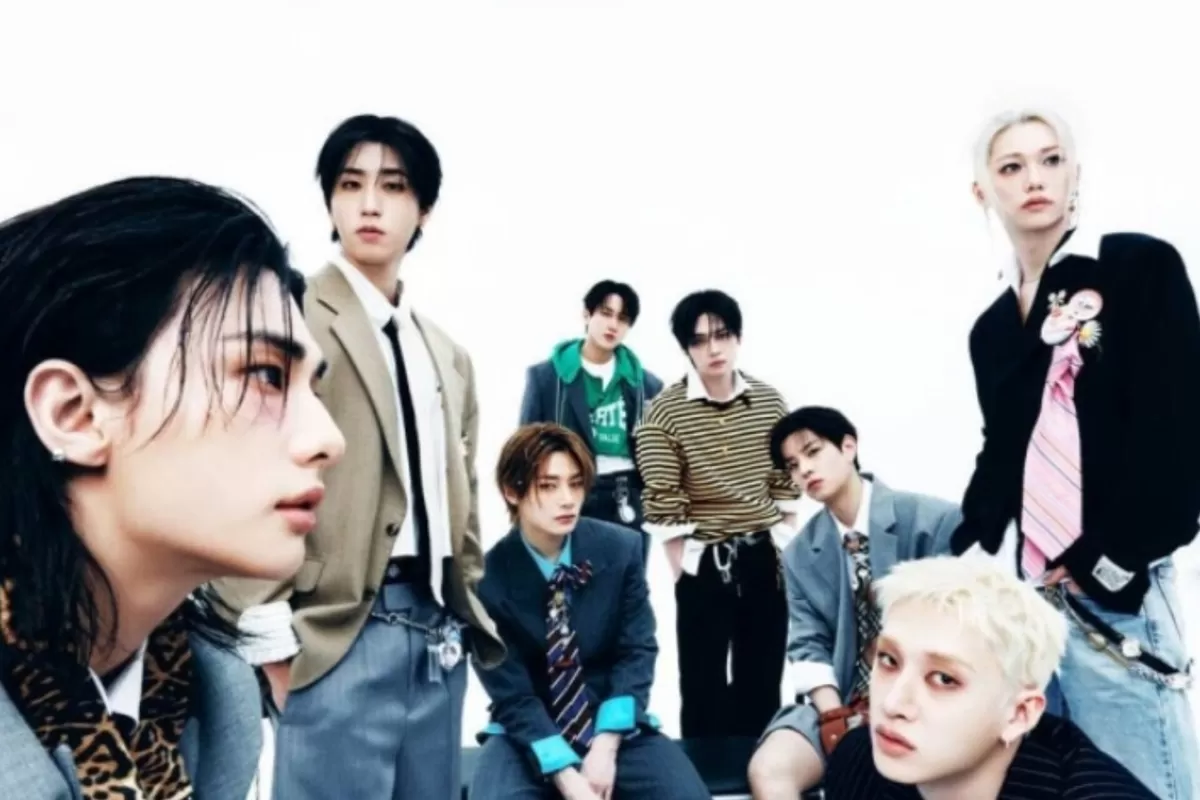 Mini Album Stray Kids 'THIS &amp; THAT' Berada di Top 3 Billboard 200 Selama 2 Minggu Berturut-turut (JYP Entertainment)