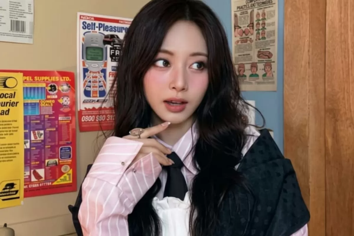 Tzuyu TWICE Jadi MC Acara Penghargaan AAA 2026