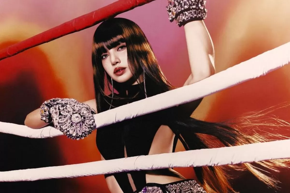 Lisa BLACKPINK (LLOUD)
