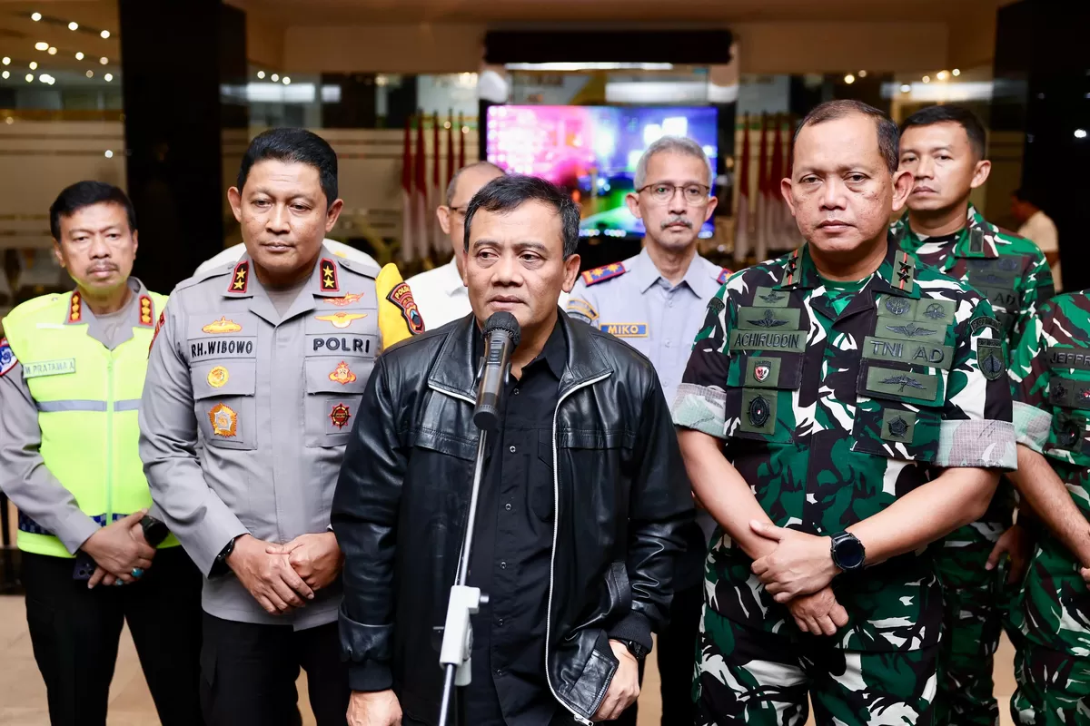 Gubernur Luthfi: Mobilitas Nataru di Jawa Tengah Capai 8,6 Juta Jiwa