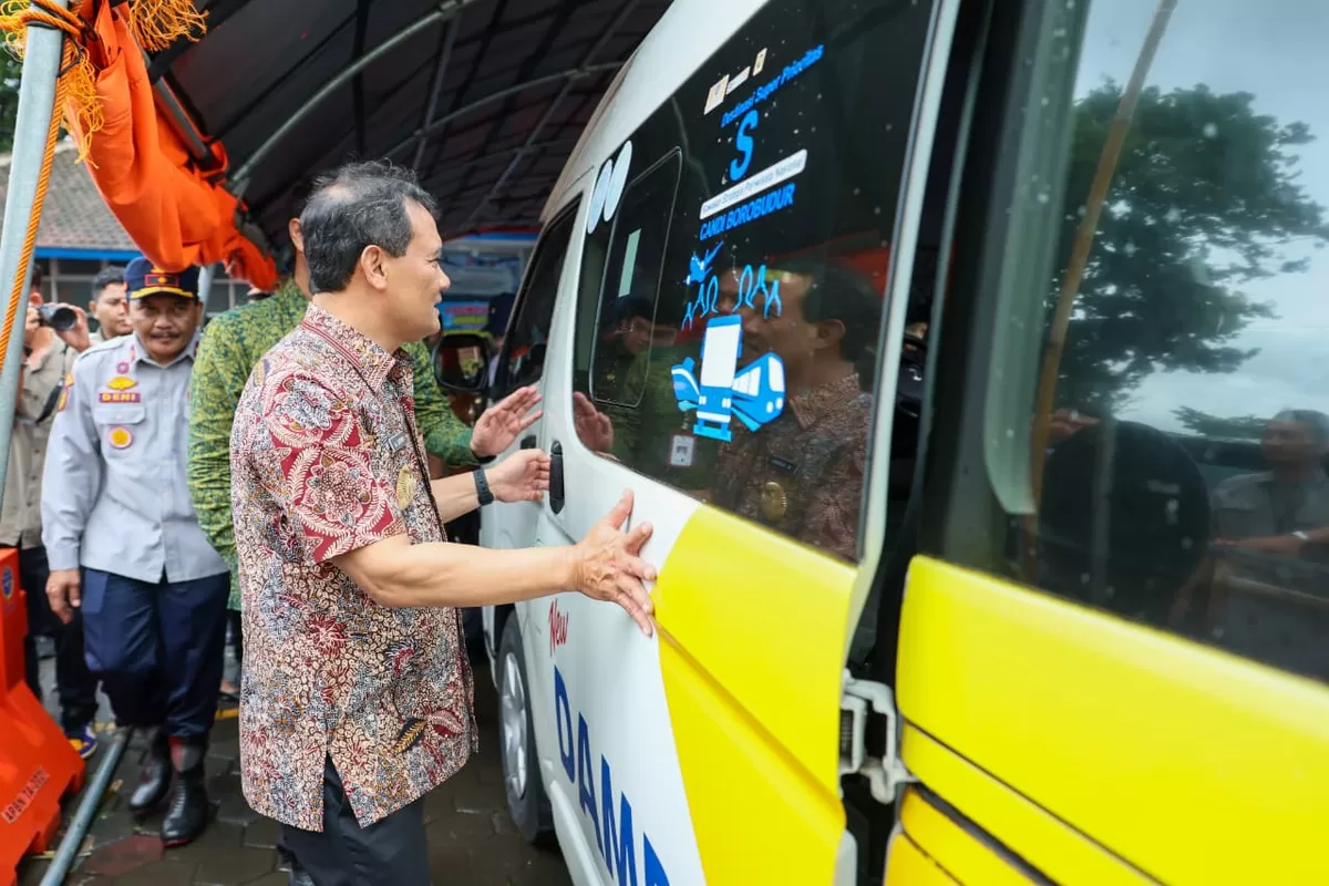 Gubernur Luthfi Buka Akses Baru Karimunjawa Lewat Bus DAMRI