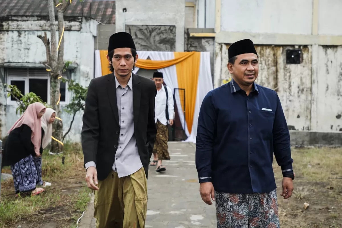 Terima Bisyarah dari Gus Yasin, Santriwati Kendal Rasakan Apresiasi Nyata untuk Tahfidz