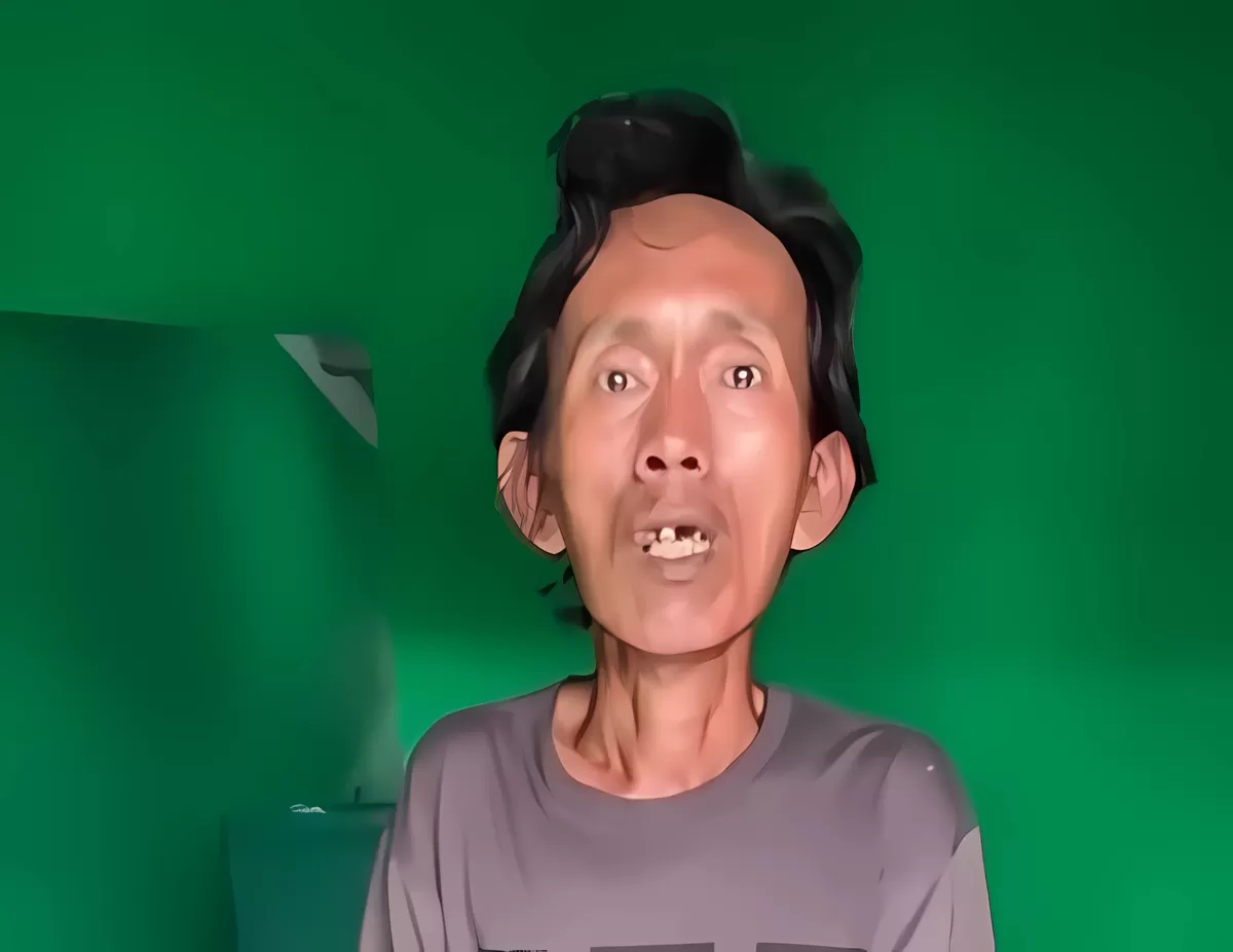 Suderajat, pedagang es gabus yang belakangan ini viral. (Istimewa form sosial media)