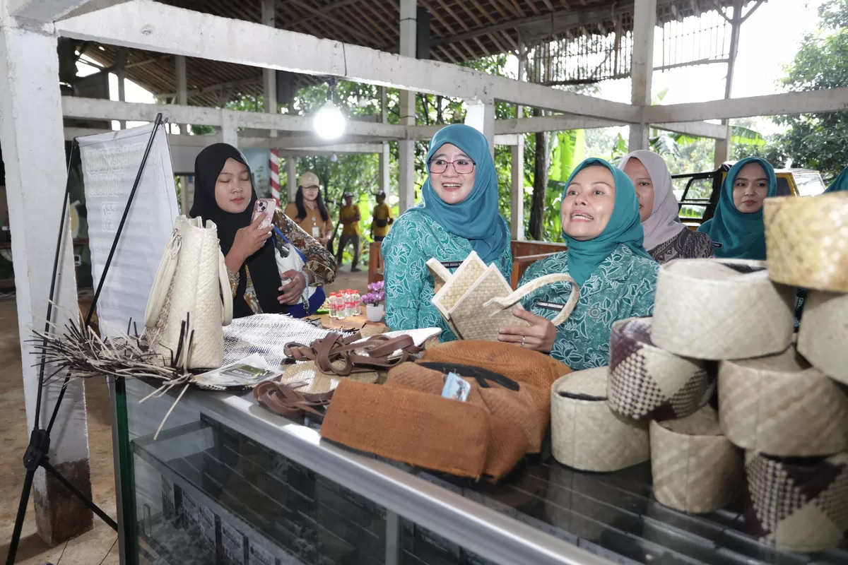 Kopi Tjolo Kudus Mendunia, Nawal Yasin Kepincut Varian Avocado