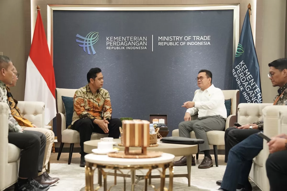 Pertemuan Bupati Jepara Witiarso Utomo dengan Menteri Perdagangan Budi Santoso di Jakarta, Selasa (3/2/2026). (Istimewa for Pantura Network)