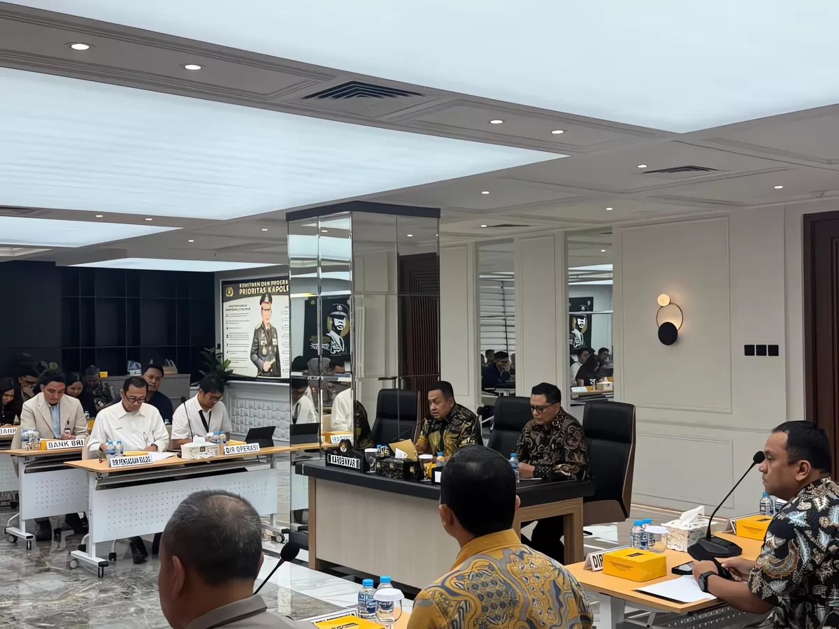 Rapat koordinasi yang digelar di Mabes Polri, Jakarta tersebut melibatkan Kementerian Pertanian (Kementan), Perum Bulog, Badan Pemeriksa Keuangan (BPK), Asosiasi Pabrik Pakan Ternak, serta Himpunan Bank Milik Negara (Himbara), Jumat (6/2/2026). (Istimewa for Pantura Network)