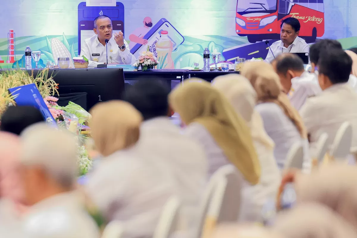 Jateng Perkuat Rantai Pasok, Gubernur: Harga Harus Terkendali hingga Lebaran