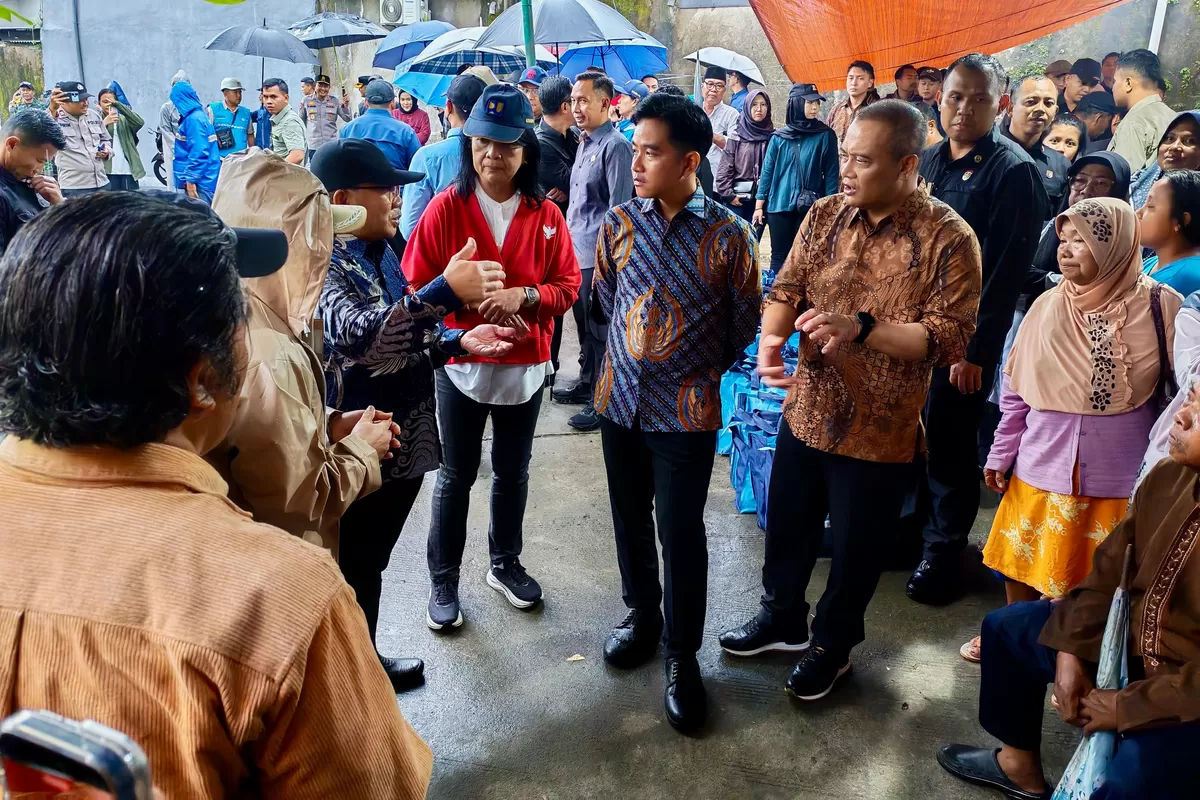 Wapres Gibran dan Ahmad Luthfi Tinjau Tanah Gerak Semarang Pastikan Relokasi Warga