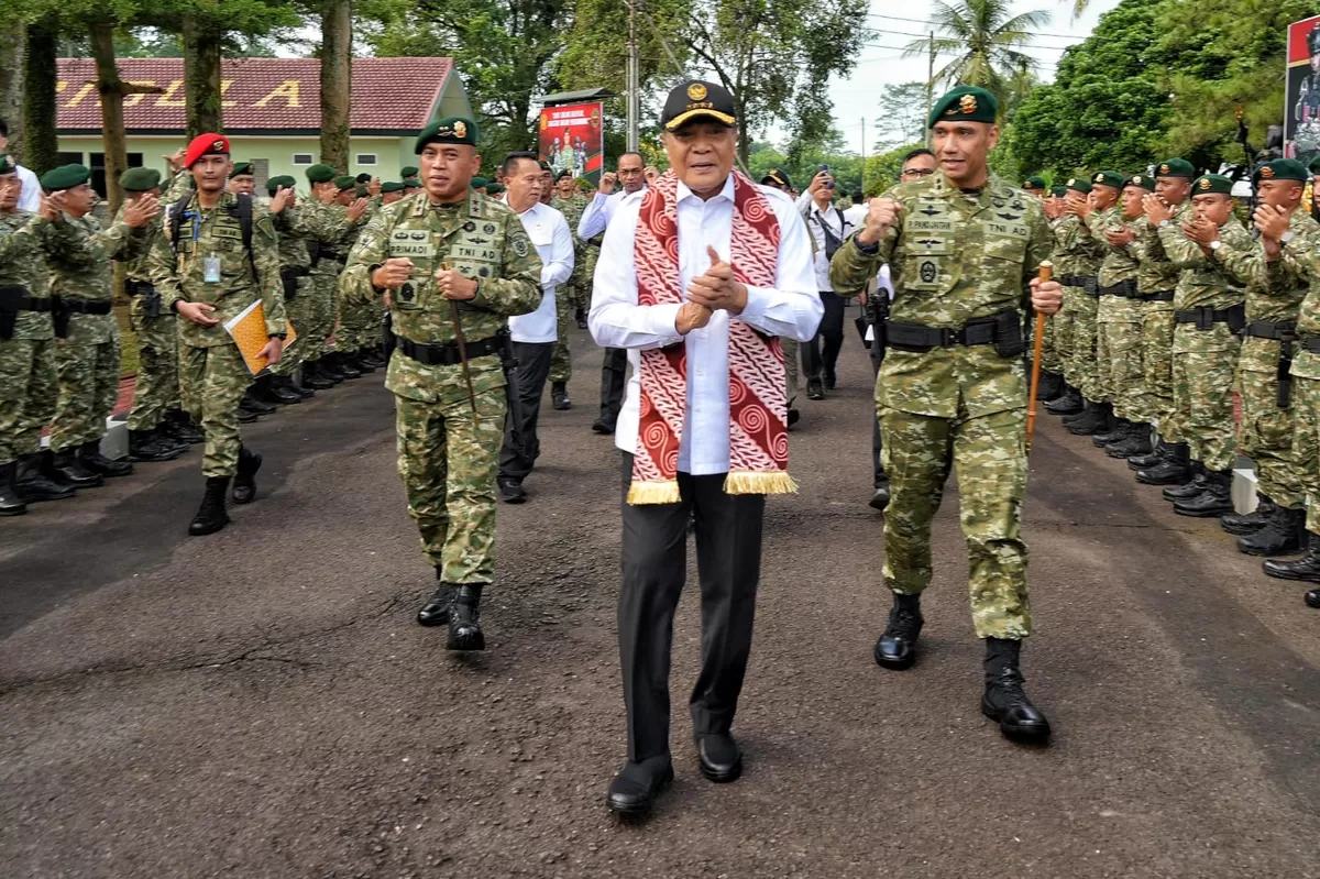 Menko Polkam Ajak Brigif 18/Trisula Jaga Persatuan dan Keutuhan Bangsa