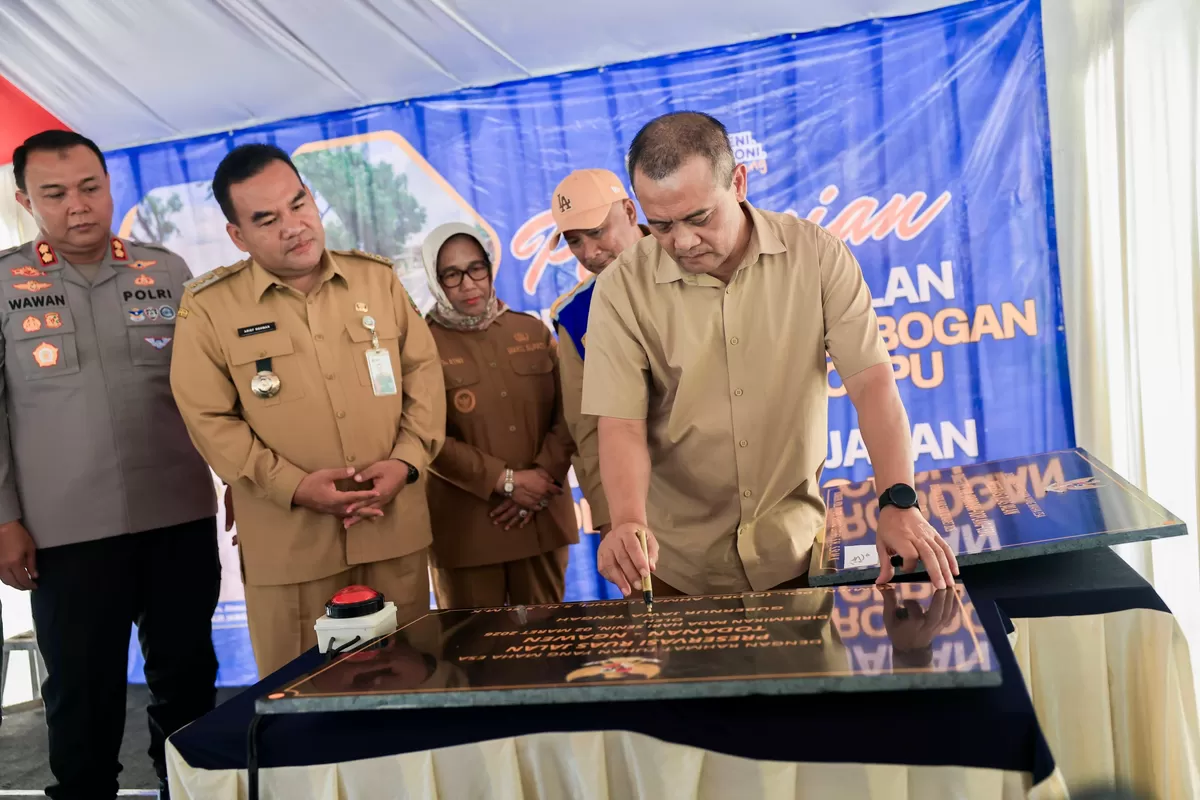 Dua Ruas Jalan Blora Diresmikan Gubernur Luthfi, Tingkatkan Akses Kawasan Energi dan Distribusi Hasil Tani
