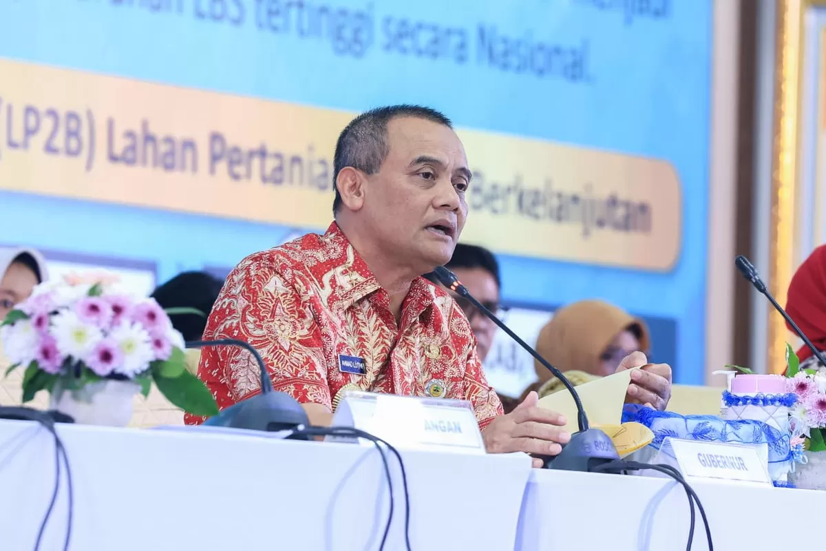 Gubernur Jateng, Ahmad Luthfi saat Rapat Koordinasi Penyelenggaraan Program MBG yang digelar di Gedung Gradhika Bhakti Praja, Semarang, Selasa (3/3/2026). (Istimewa for Pantura Network)