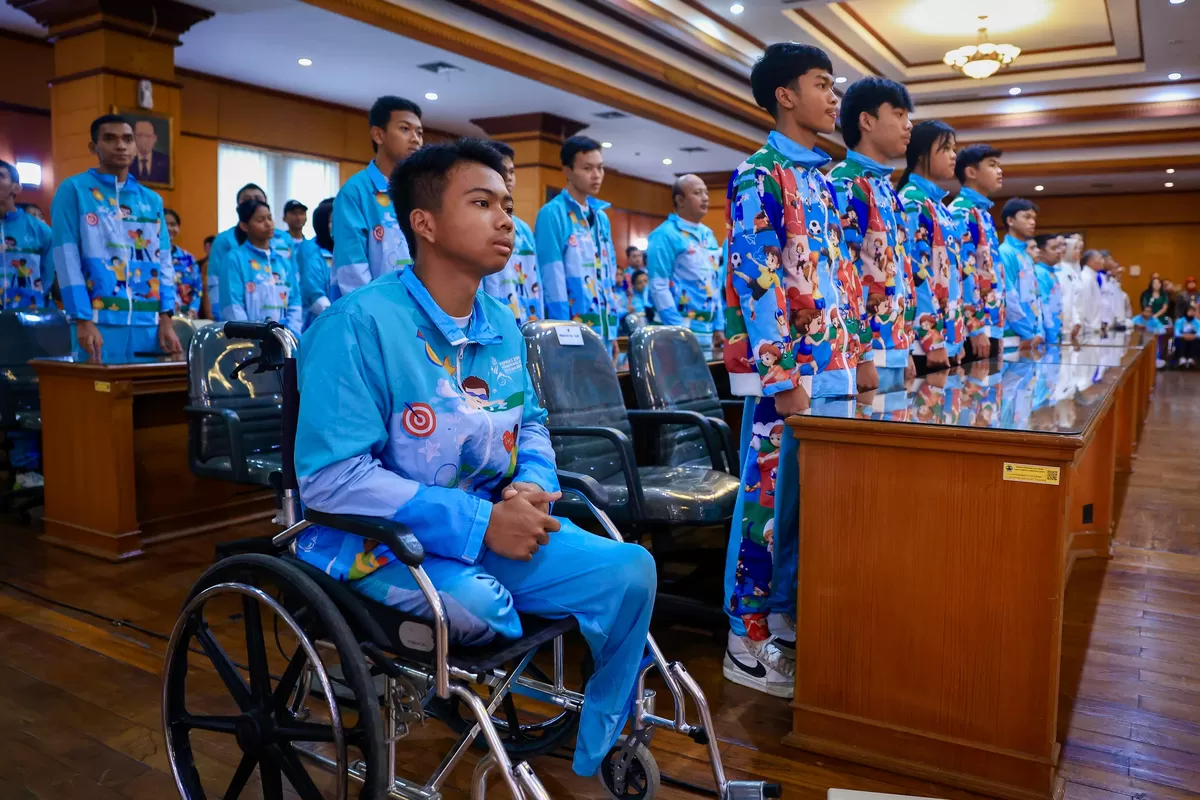 Gubernur Luthfi Apresiasi Atlet dengan Tali Asih Rp 4,9 Miliar
