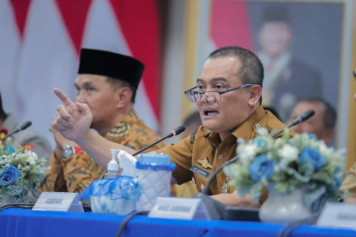 Ahmad Luthfi Instruksikan Kepala Daerah Tetap Bertugas Selama Libur Lebaran