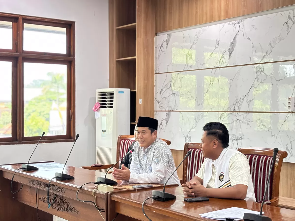 Ketua DPRD Jepara, Agus Sutisna, dalam seremoni yang berlangsung di ruang serbaguna Gedung DPRD Jepara, Jumat (3/4/2026). (Istimewa for Pantura Network)
