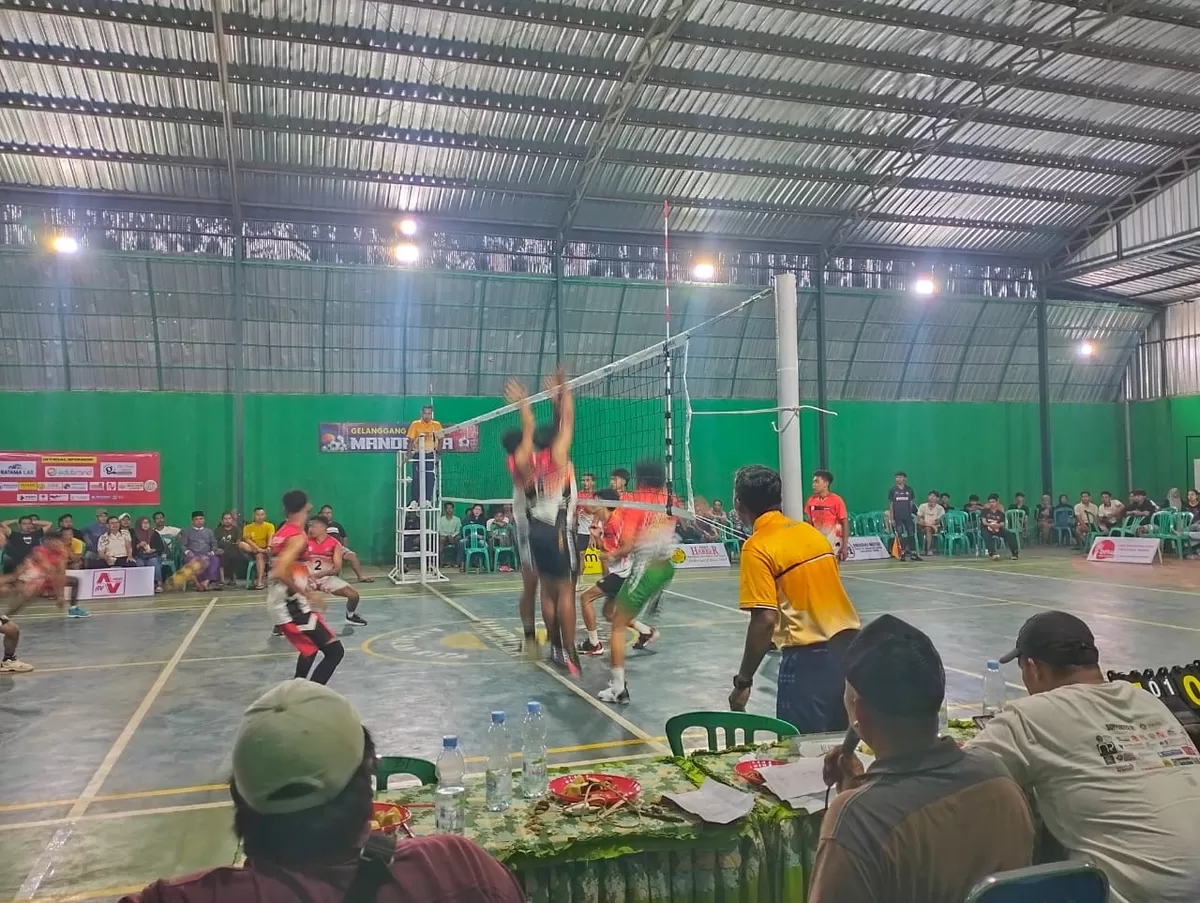 Turnamen Bola Voli MANDALIKA Cup 2026 yang digelar di Madrasah Aliyah Negeri (MAN) 2 Jepara, Sabtu (18/4/2026). (Istimewa for Pantura Network)