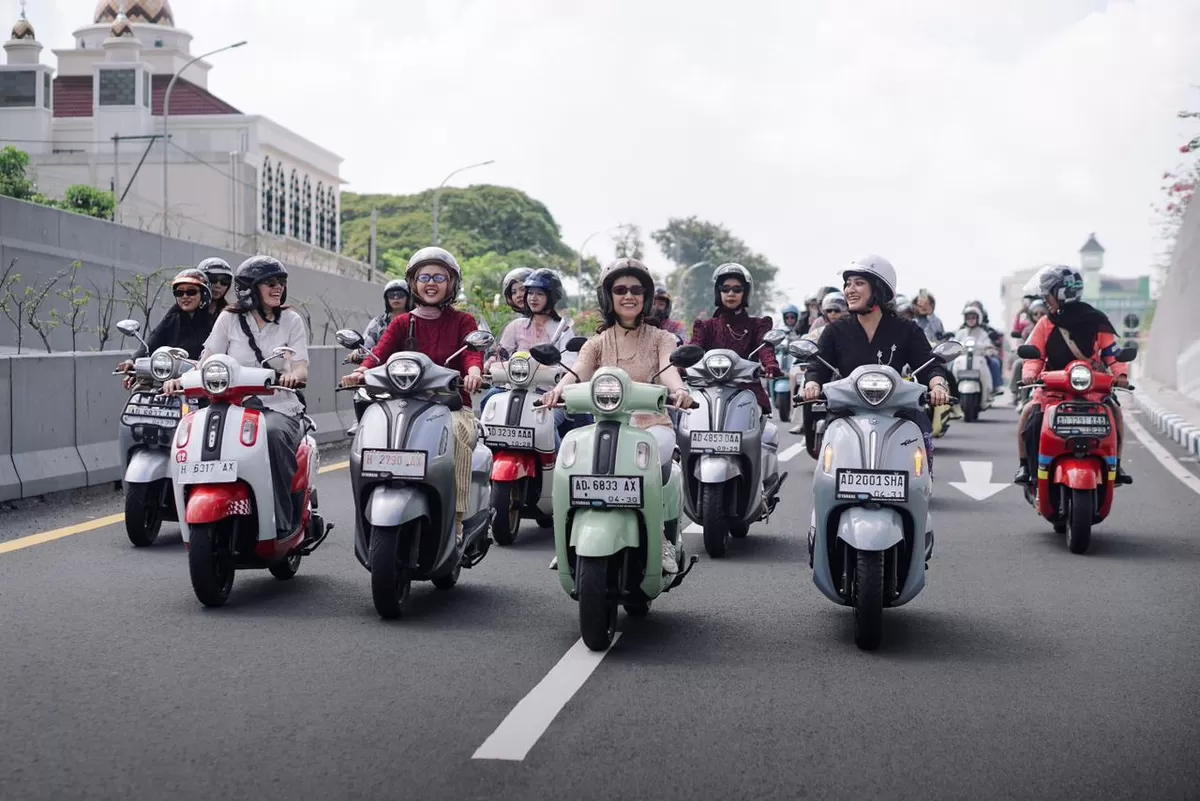 Yamaha Gelar Kartini Ride di Solo, Touring Seru Tiga Generasi Perempuan
