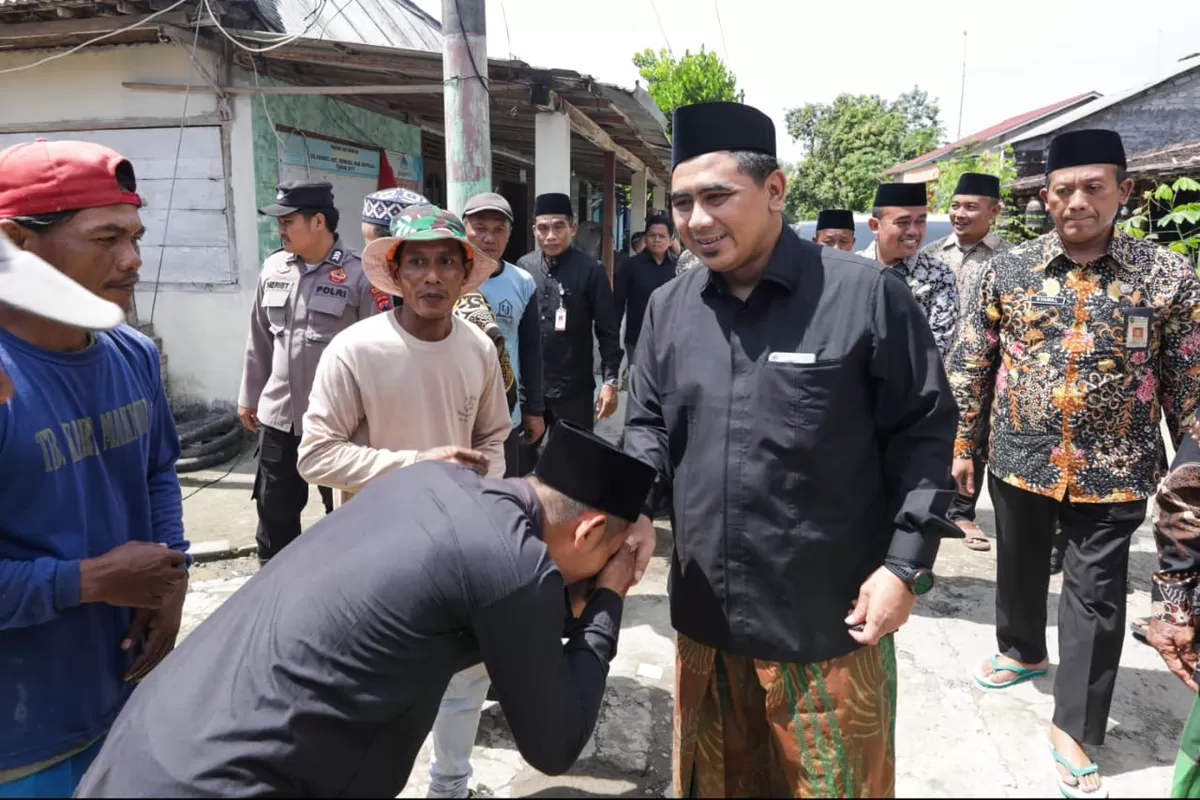 Masjid Jami Jalaluddin Dibangun Kembali, Gus Yasin Serukan Semangat Kebersamaan