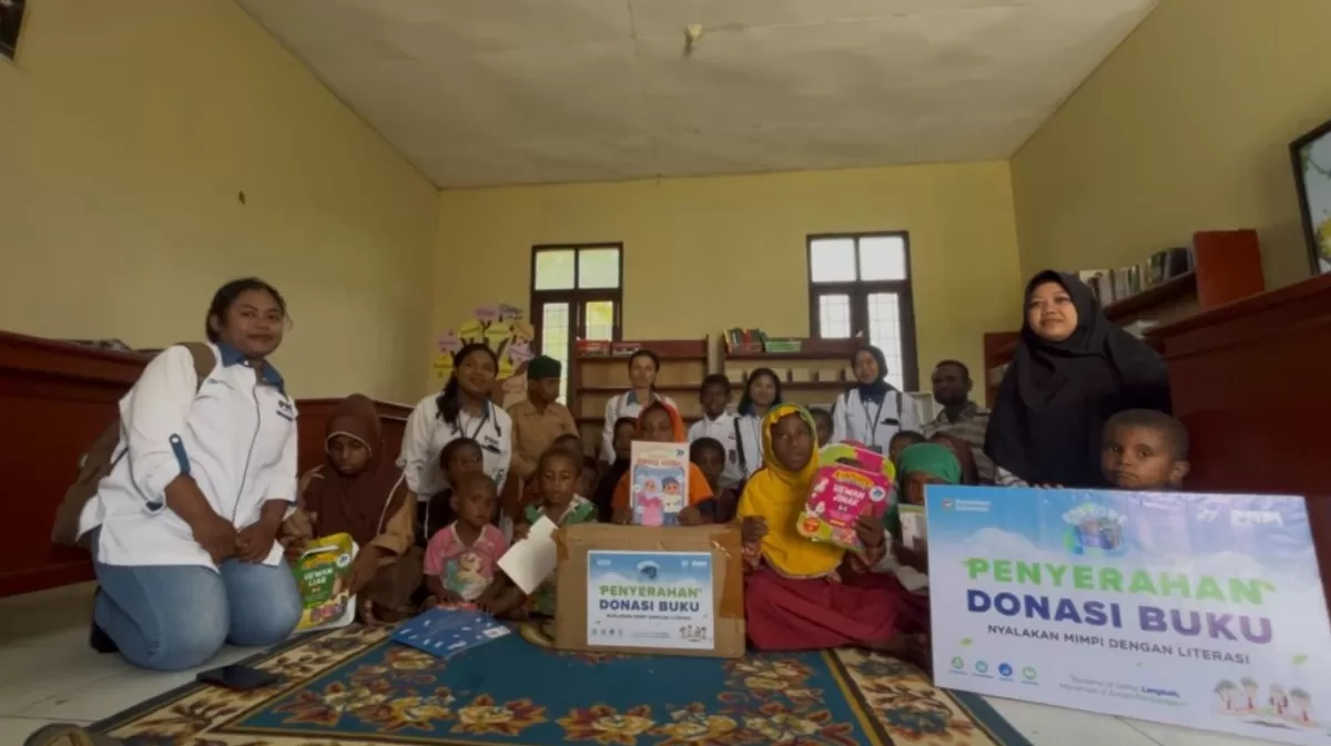 Senyum Anak Pedalaman Sambut Ribuan Buku Baru dari PNM