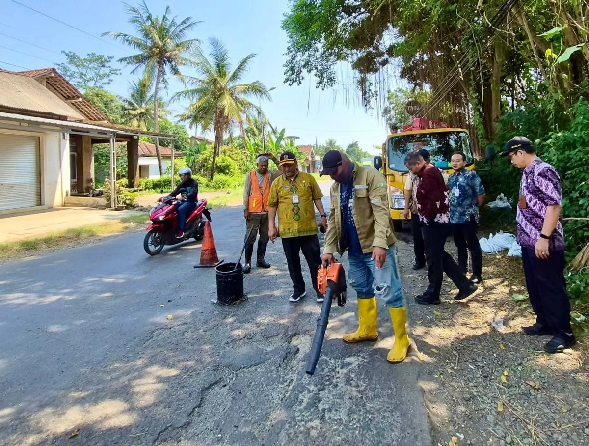 Pemprov Jateng Betonisasi Jalur Jepara-Keling, Perkuat Akses Ekonomi Warga