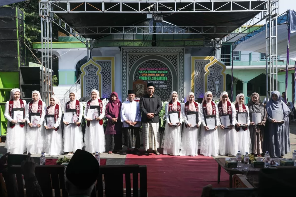 Taj Yasin Sebut Program Tali Asih untuk Penghafal Kitab Suci Bersifat Universal