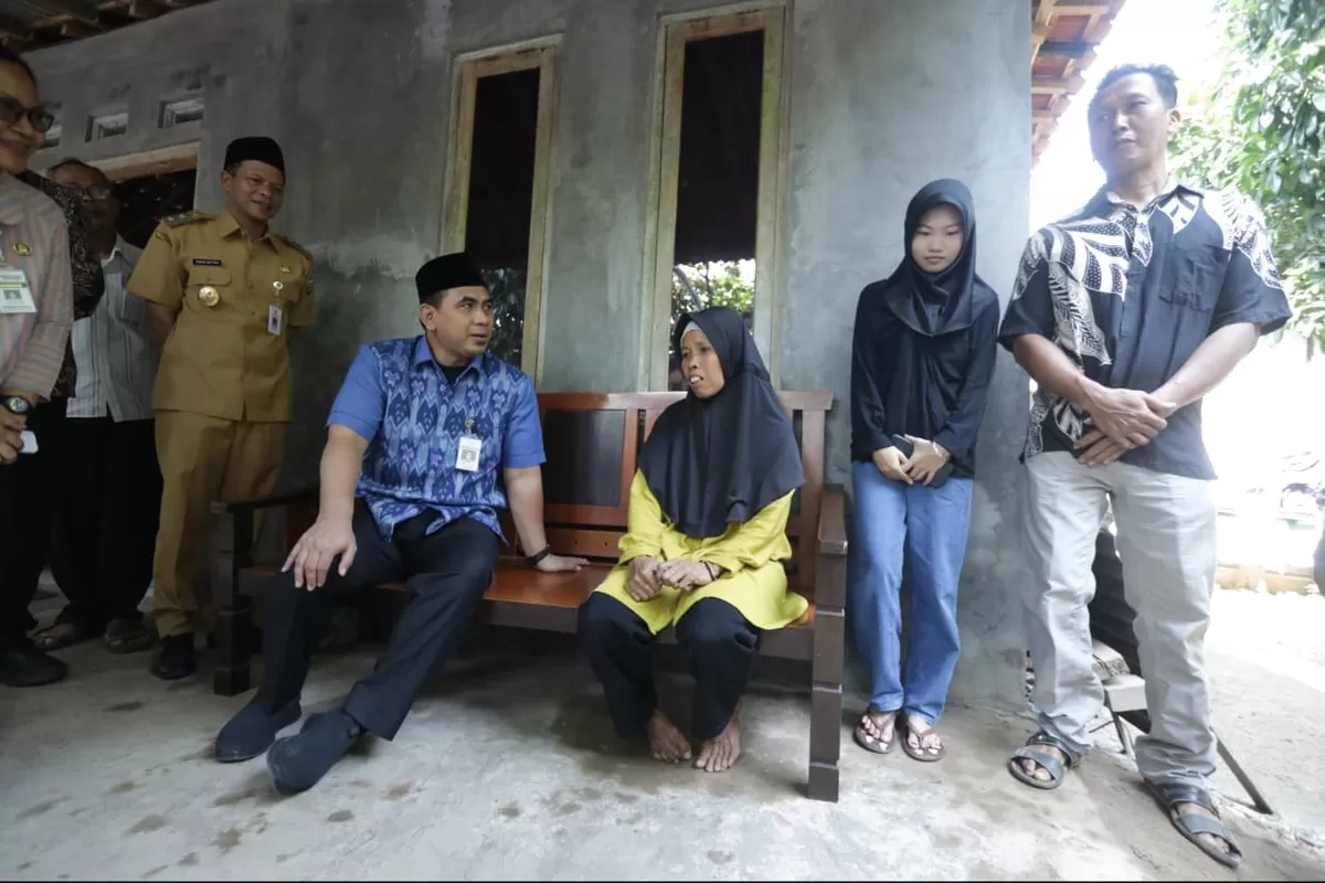 Tak Berhenti di Bedah Rumah, Taj Yasin Siapkan Masa Depan Anak Penerima RTLH