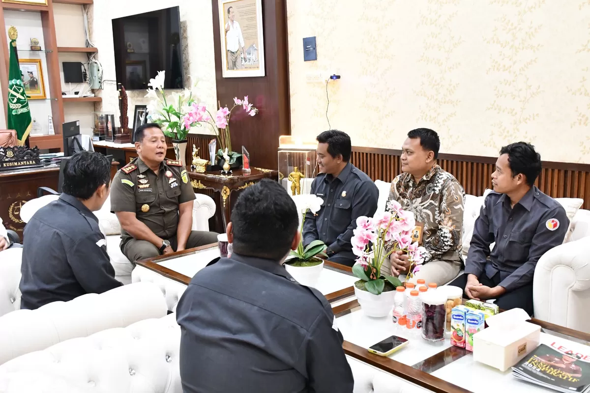 Kepala Kejaksaan Negeri Jepara, Agung Kusimantara menerima audiensi jajaran Bawaslu Jepara, Rabu (15/7/2026). (Istimewa for Pantura Network)
