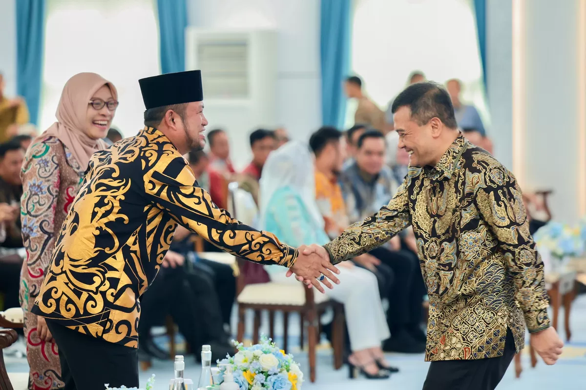 Ahmad Luthfi dan Rudy Mas'ud Resmikan 19 Kerja Sama Jateng-Kaltim Bernilai Rp20,2 Triliun