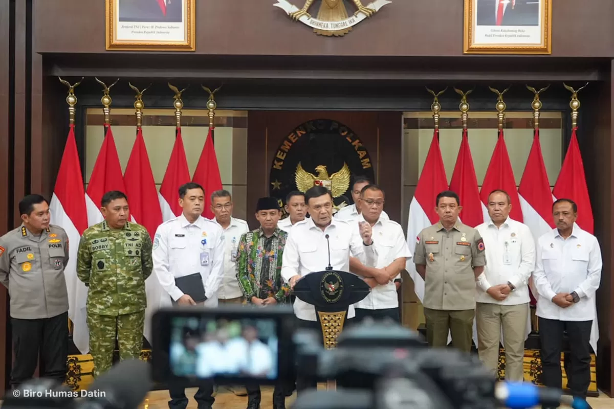 Gelar Rapat Koordinasi, Menko Polkam: Pemerintah Perkuat Langkah Penanganan Karhutla di Tengah Ancaman El Nino