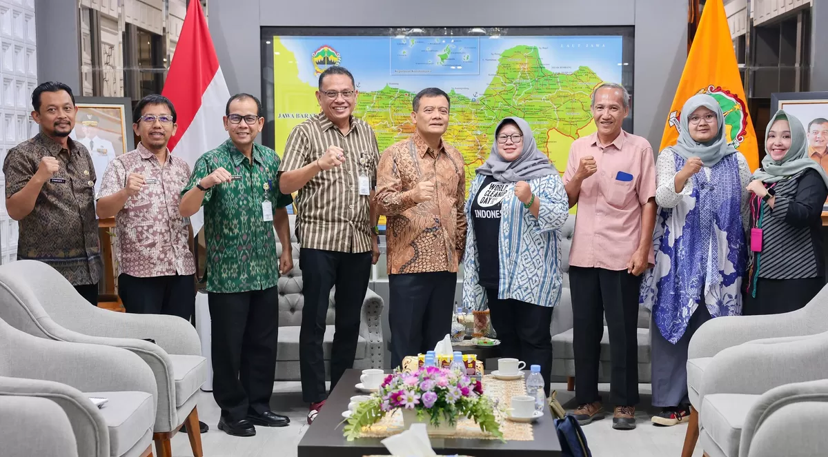 World Cleanup Day 2026, Ahmad Luthfi Dorong Jateng Merdeka dari Sampah