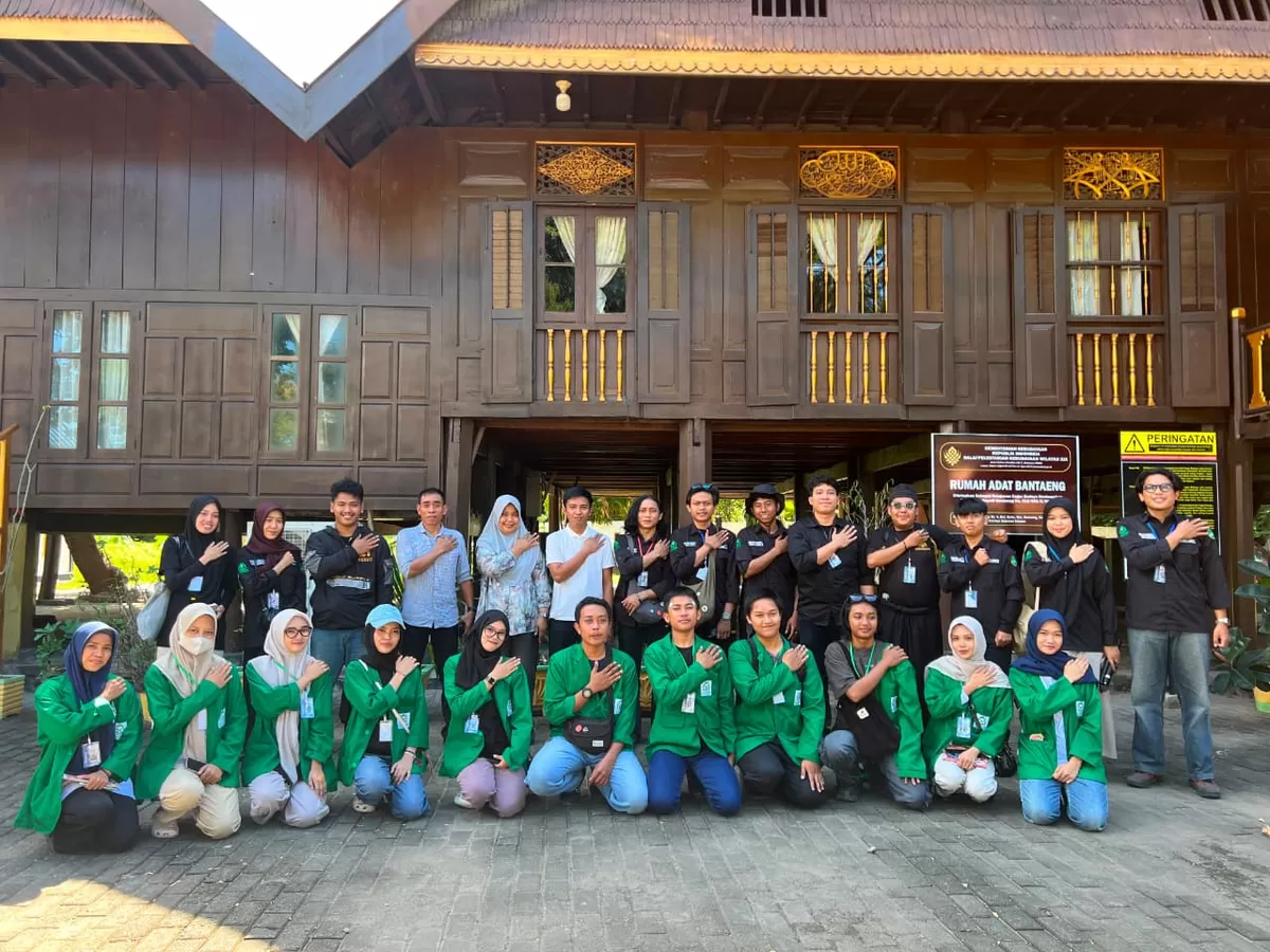 HIMASKI Fakultas Adab dan Humaniora UIN Alauddin Makassar melaksanakan kegiatan Jelajah Sejarah di Kawasan Adat Onto, Kelurahan Onto, Kecamatan Bantaeng, Kabupaten Bantaeng, pada 17&ndash;21 Juni 2026.