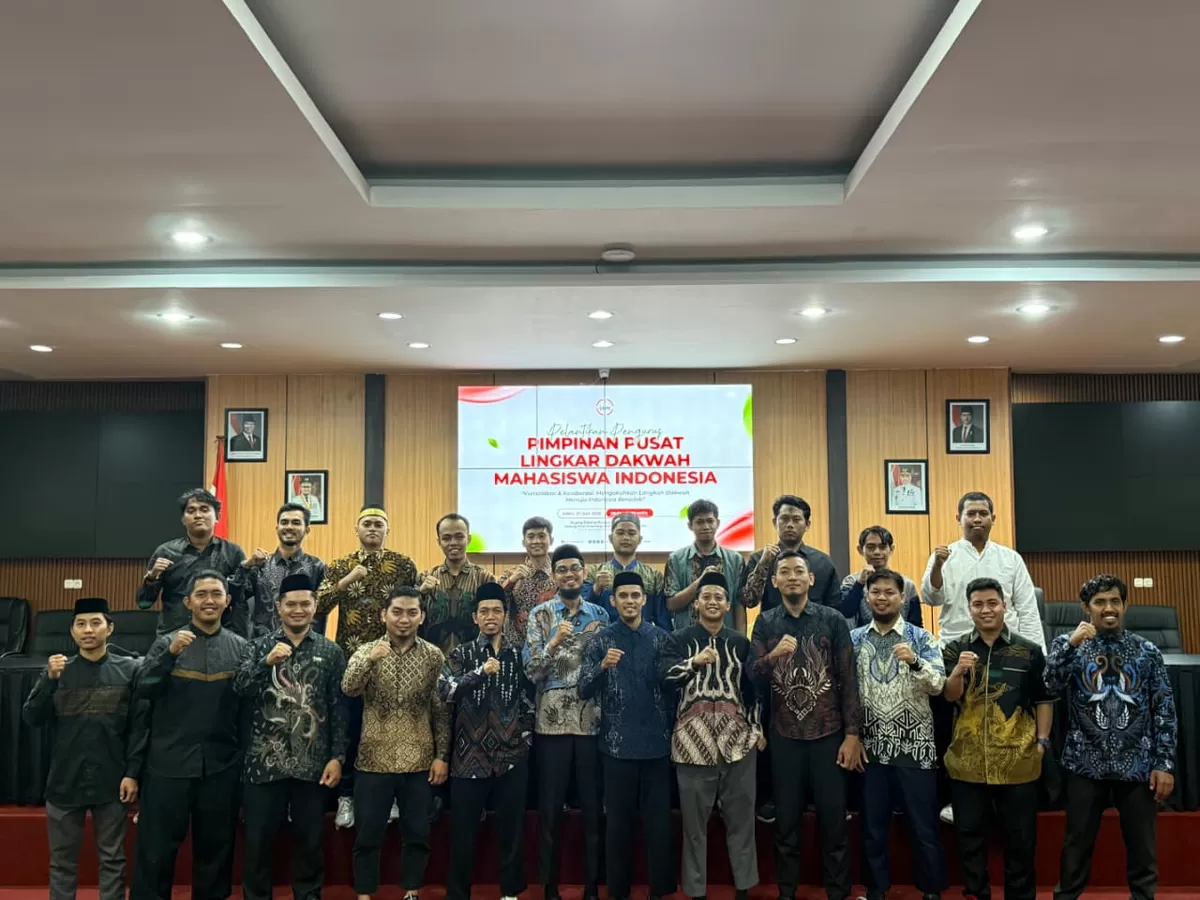 Lingkar Dakwah Mahasiswa Indonesia (LIDMI) resmi melantik Pengurus Pimpinan Pusat (PP) periode 1447&ndash;1449 Hijriah/2026&ndash;2028 Masehi dalam prosesi yang berlangsung di Ruang Sidang Paripurna DPRD Provinsi Sulawesi Selatan, Makassar, Sabtu (27/6/2026). 