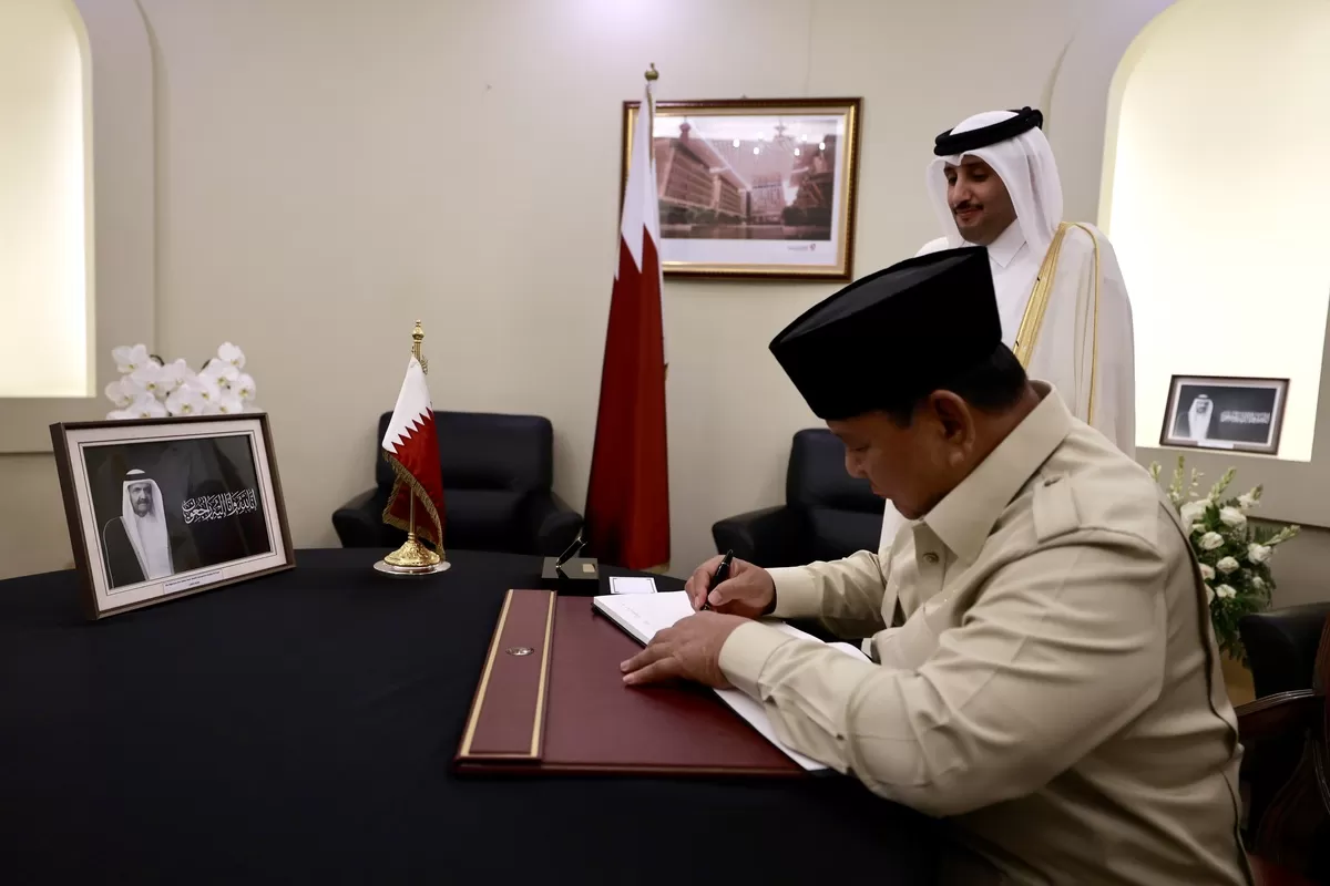Ungkapan belasungkawa tersebut disampaikan Prabowo saat menandatangani Book of Condolence atau buku duka cita di Kedutaan Besar Negara Qatar di Jakarta, Rabu (15/7).
