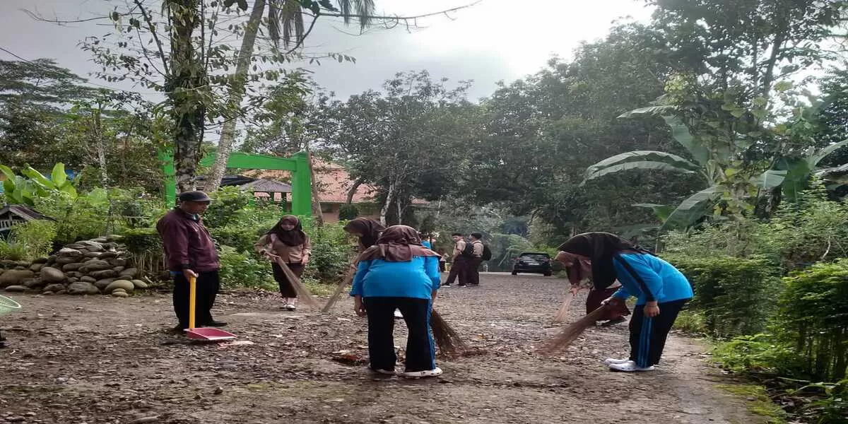MA YPPI Sapobonto gelar Madrasah bersih dan peduli lingkungan