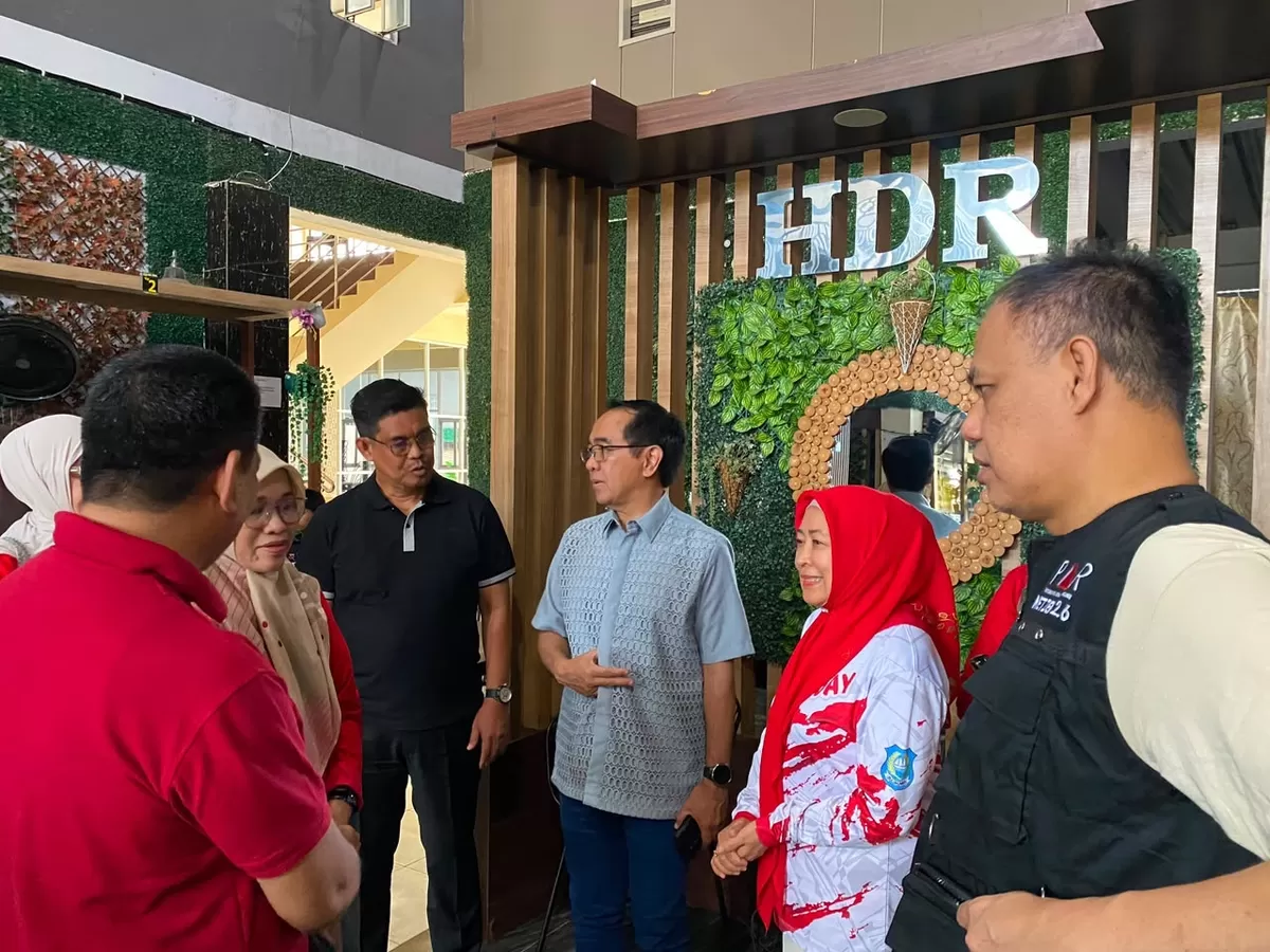 Prof. Dr. Ir. Jamaluddin Jompa, M.Sc. (Prof. JJ), saat menggelar pertemuan bersama jajaran Pengurus Ikatan Alumni (IKA) Unhas Kabupaten Bulukumba, Minggu (19/7/2026).