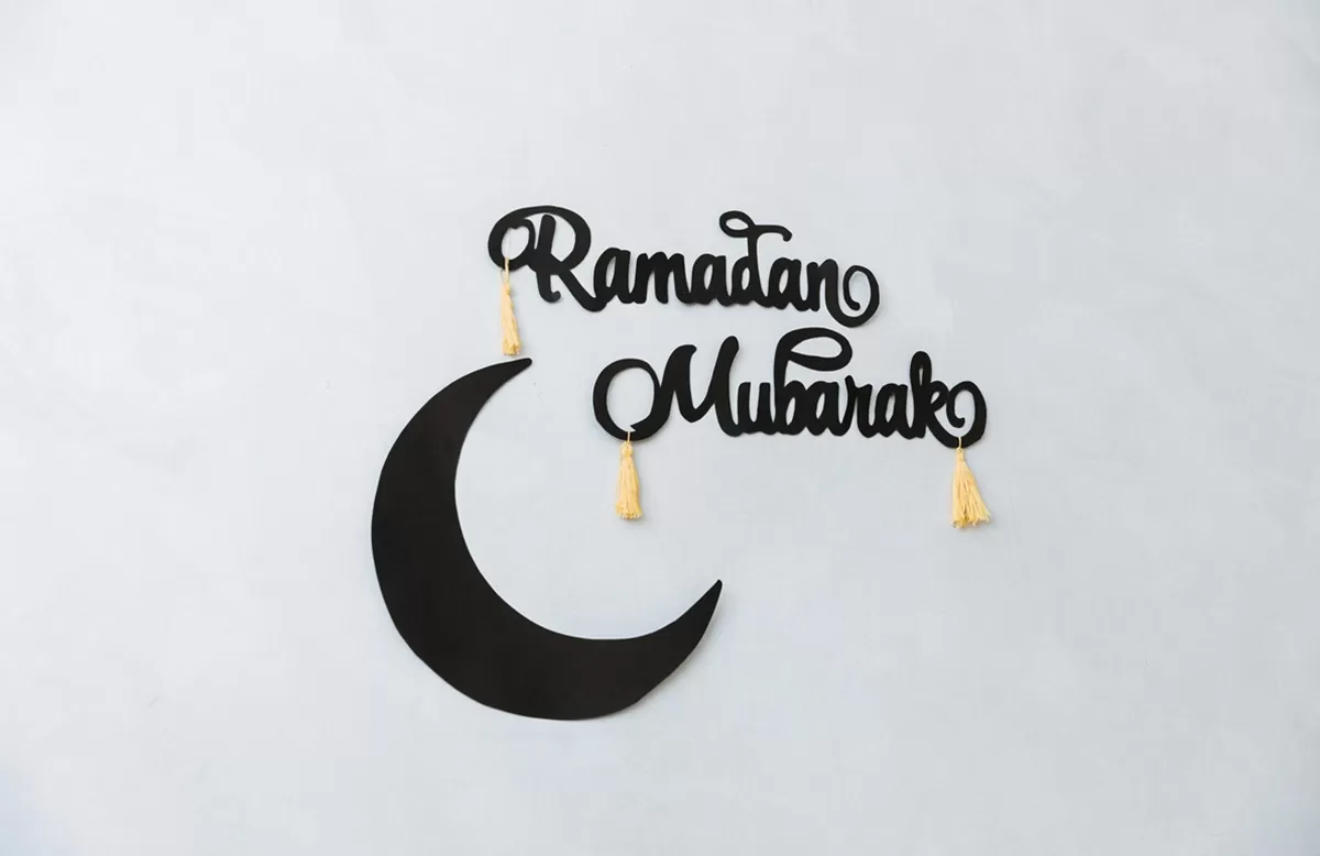 Arab Saudi prediksi 1 Ramadan 1447 H lebih awal, Indonesia gelar Sidang Isbat 17 Feb 2026 untuk tetapkan awal puasa. (Pexels/Thirdman)