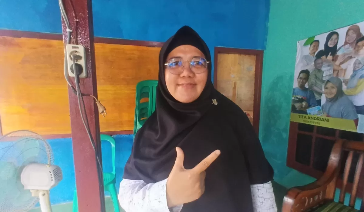 Evi Nur Afiah, Anggota DPRD Kabupaten Subang Komisi I, mendorong dukungan fasilitas pengelolaan sampah di tingkat RW sebagai bagian dari solusi penanganan sampah di Subang