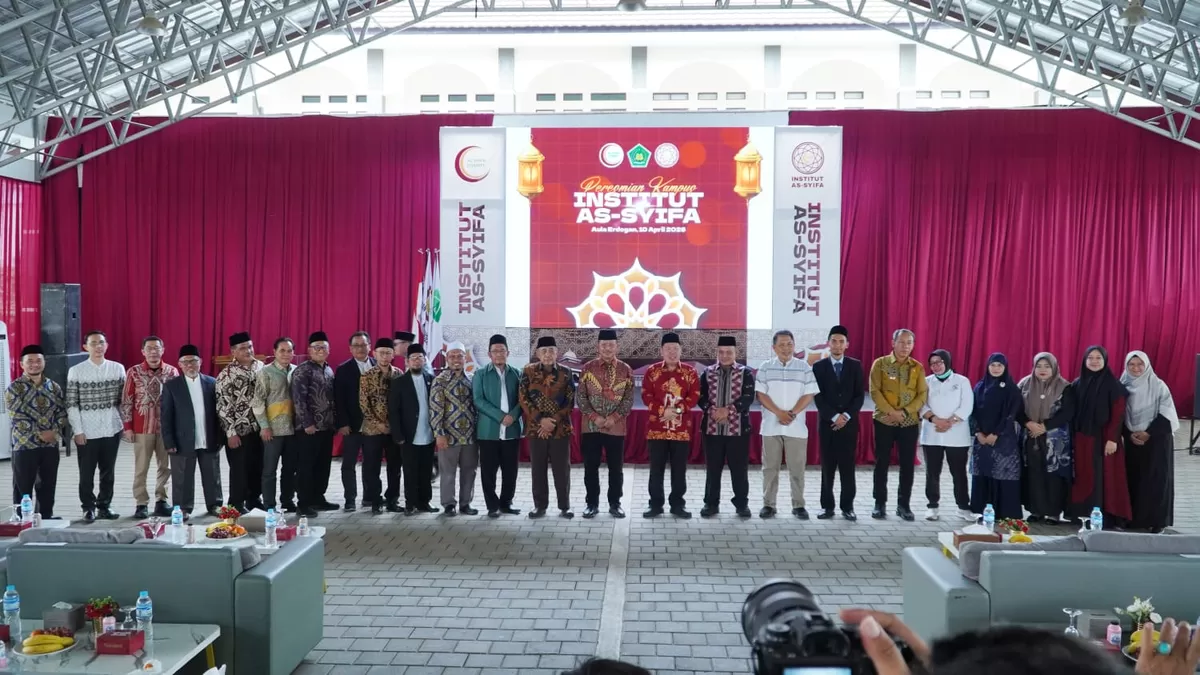 Peluncuran Institut As-Syifa di Subang menandai transformasi dari STIQ menuju penguatan pendidikan berbasis Al-Qur&rsquo;an dengan visi global, Jumat, 10 April 2026 (Dok. Istimewa)