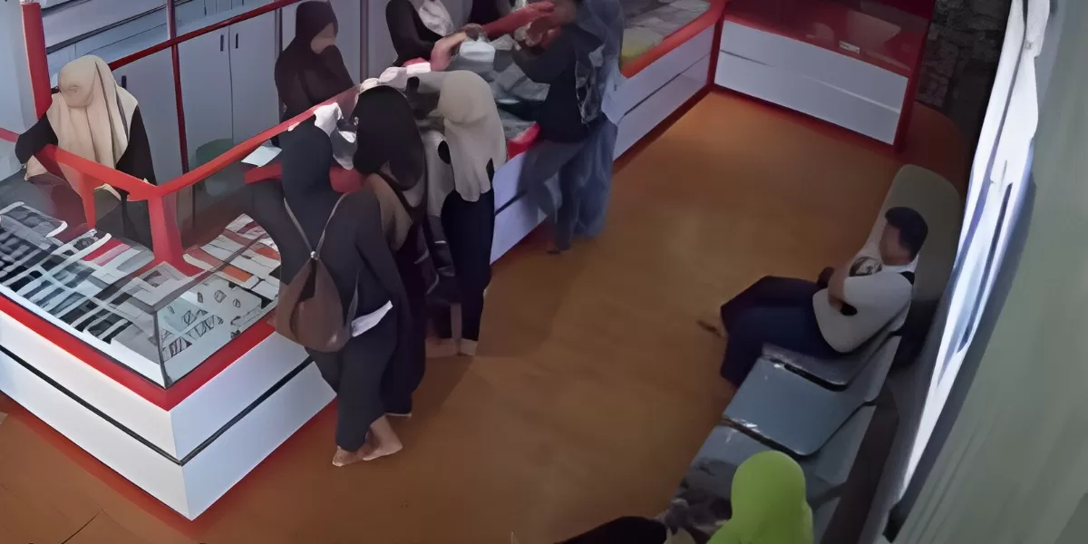 Menyoroti dugaan kasus penyanderaan yang melibatkan seorang wanita dengan pegawai toko HP di Medan, Sumatera Utara (Instagram.com/@nurwellykelly)